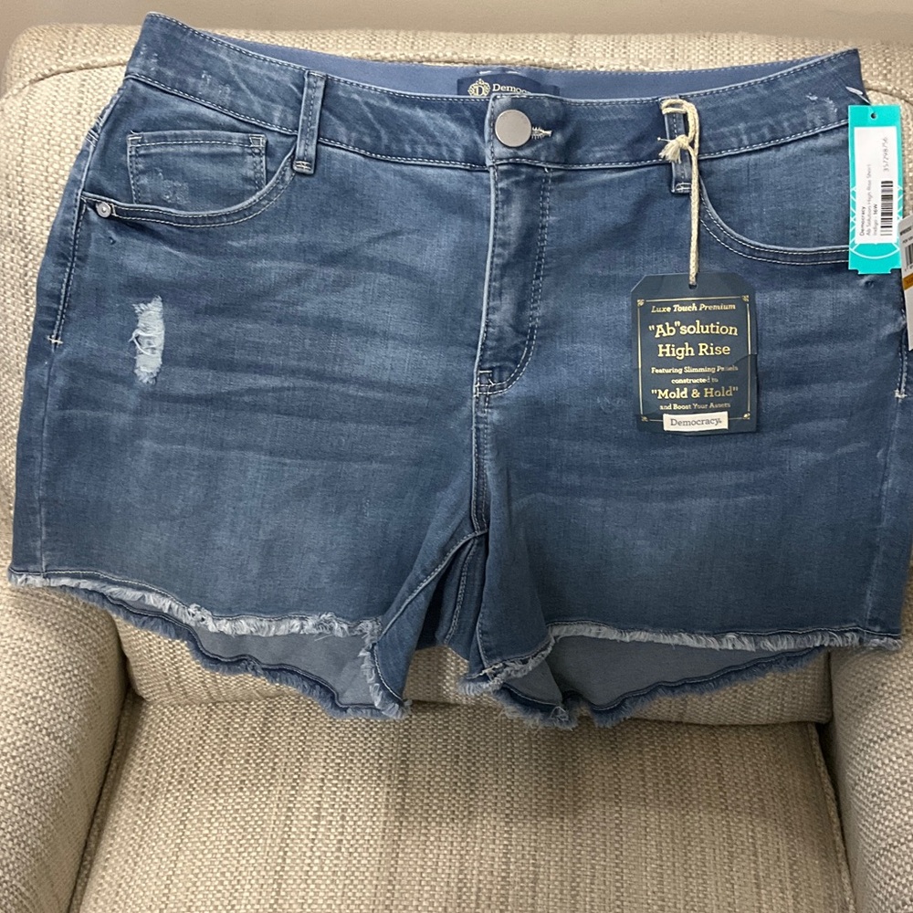 Democracy Women's Blue Jean Shorts